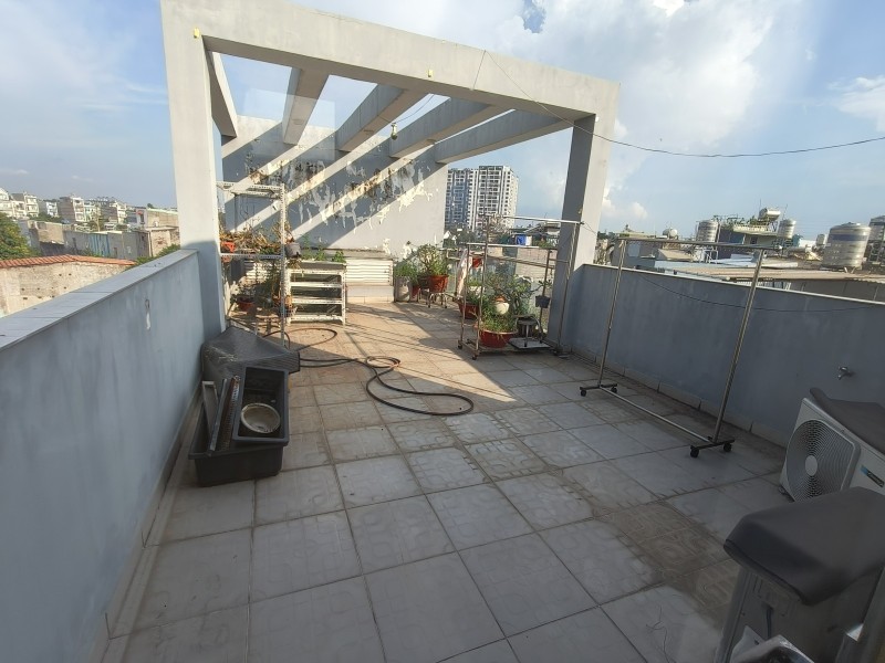 Bán nhà 4 tầng, đường Nguyễn Duy Trinh, phường Phú Hữu, Quận 9, diện tích 68m2, nhỉnh 5 tỷ