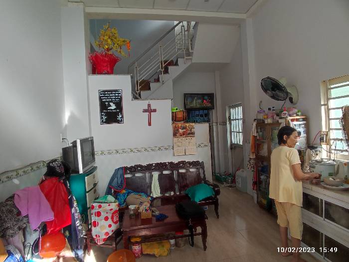 NHÀ ĐẸP QUẬN 10 - THÀNH THÁI - 1 TRỆT 1 LỬNG - 4.5*22.5 - VÀI BƯỚC RA HẺM XE TẢI