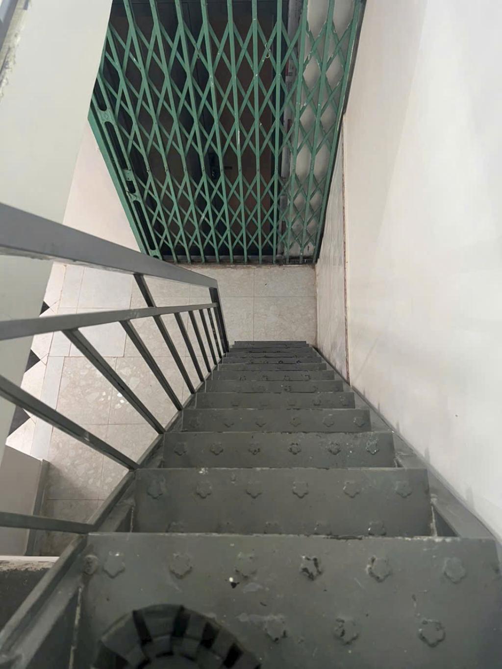 NHÀ LÔ GÓC - HẺM NHỰA 6M KINH DOANH ĐA NGÀNH - QUẬN 11 - LẠC LONG QUÂN - 3X7 - GẦN CHỢ -  GIÁ 4,08 TỶ TL .