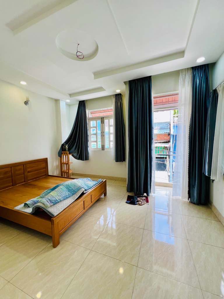 Q11 - ÂU CƠ - 70m² -3 TẦNG - 4 PN MASTER -  HẺM 4M - GIÁ 8.5 TỶ TL .