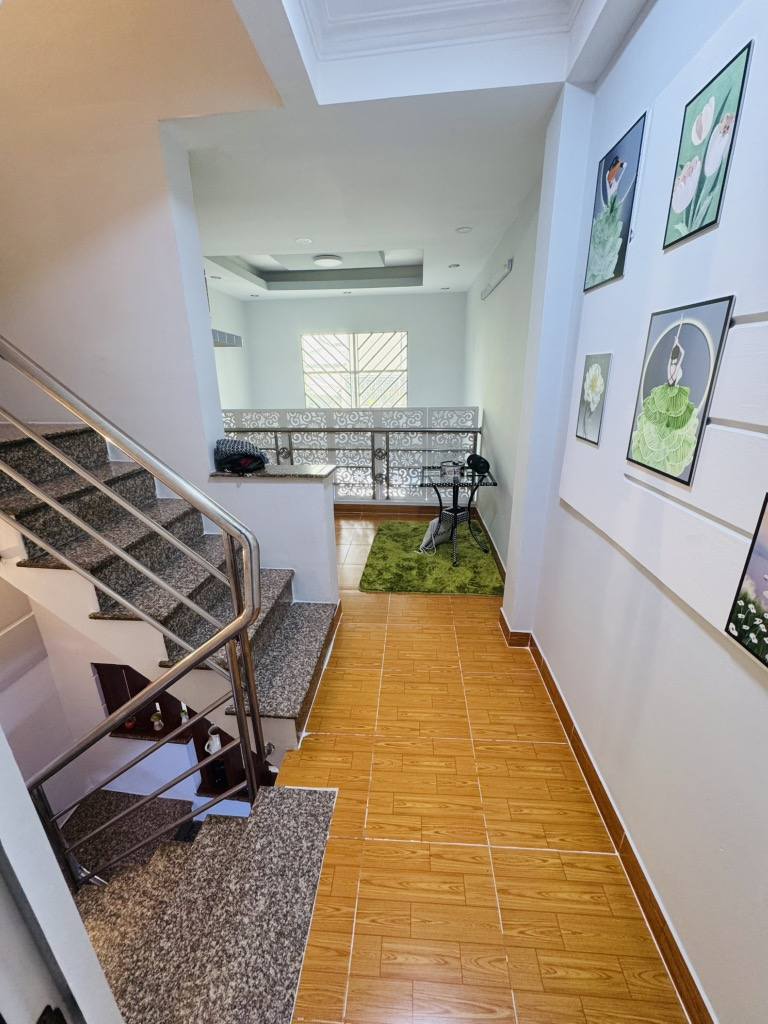 NHÀ ĐẸP Q11 VÔ Ở NGAY - ÂU CƠ - 42m² - 4 TẦNG - 4 PN -  HẺM 4M - GIÁ 5.9 TỶ TL .