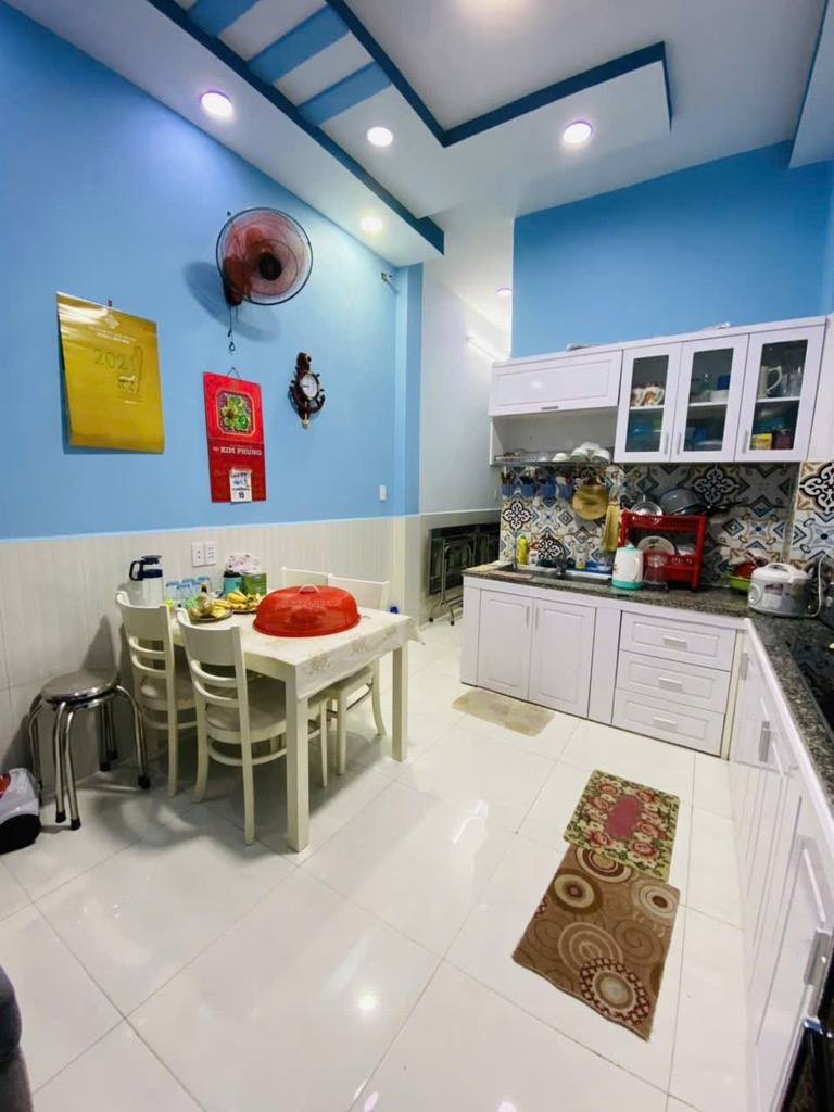 NHÀ BÁN Q11 - BÌNH THỚI ( VÒNG XOAY LÊ ĐẠI HÀNH ) - 3 TẦNG BTCT - 38M² ( 3.3 × 12m ) NỞ HẬU TÀI LỘC - NHỈNH 5 TỶ TL