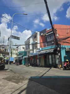 TRUNG TÂM Q11 - NHÀ MẶT TIỀN HẺM NHỰA 8M - KINH DOANH ĐA NGÀNH - 4 TẦNG - NHỈNH 7 TỶ TL .