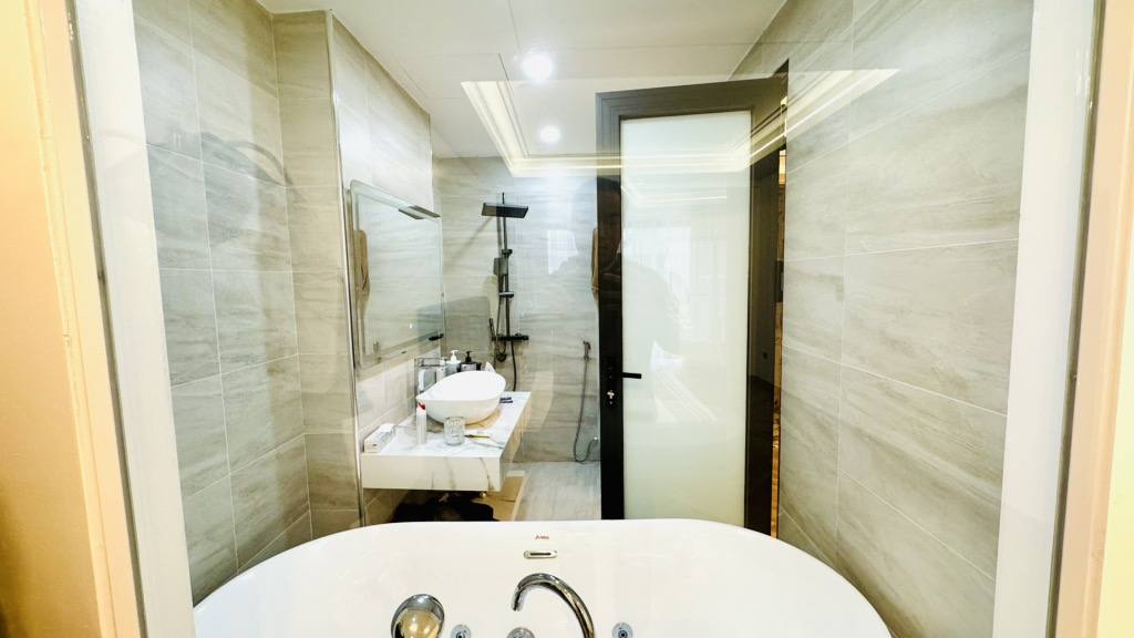 Bán nhà phố Lâm Hạ Bồ Đề