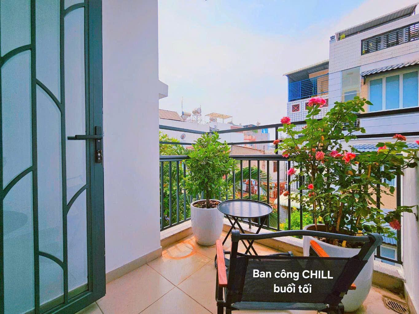 Nhà 5 Tầng Sang Trọng Kết Cấu Vững Chắc, Thông Số Đẹp, Giá Tốt 7.x Tỷ, BTT