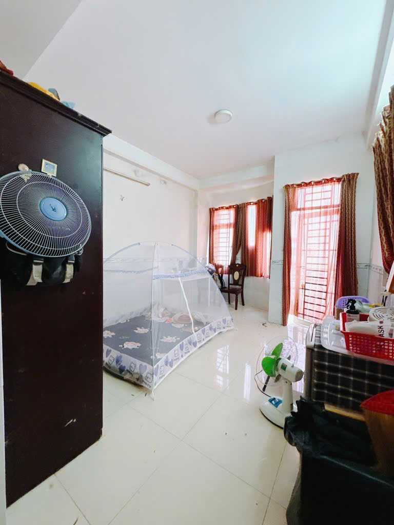 Nhà 5T hẻm 8m sát chợ Tôn Thất Thuyết, P4,Q4 12,5Tỷ