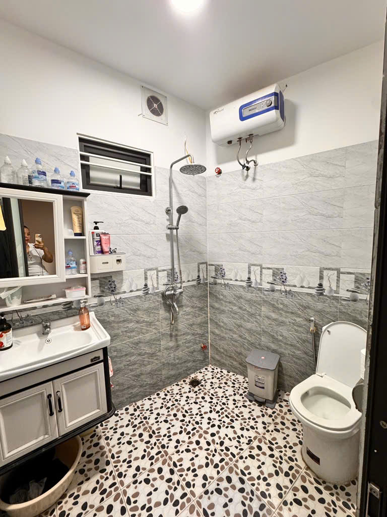 bán nhà Xuân Đỉnh , ô tô đỗ cửa. 51m2 x 6 tầng, 8 tỷ 9