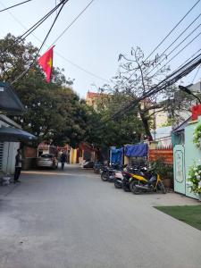 NHỎ TIỀN - LÔ GÓC- NGÕ THÔNG- Ô TÔ 7 CHỖ VÀO NHÀ