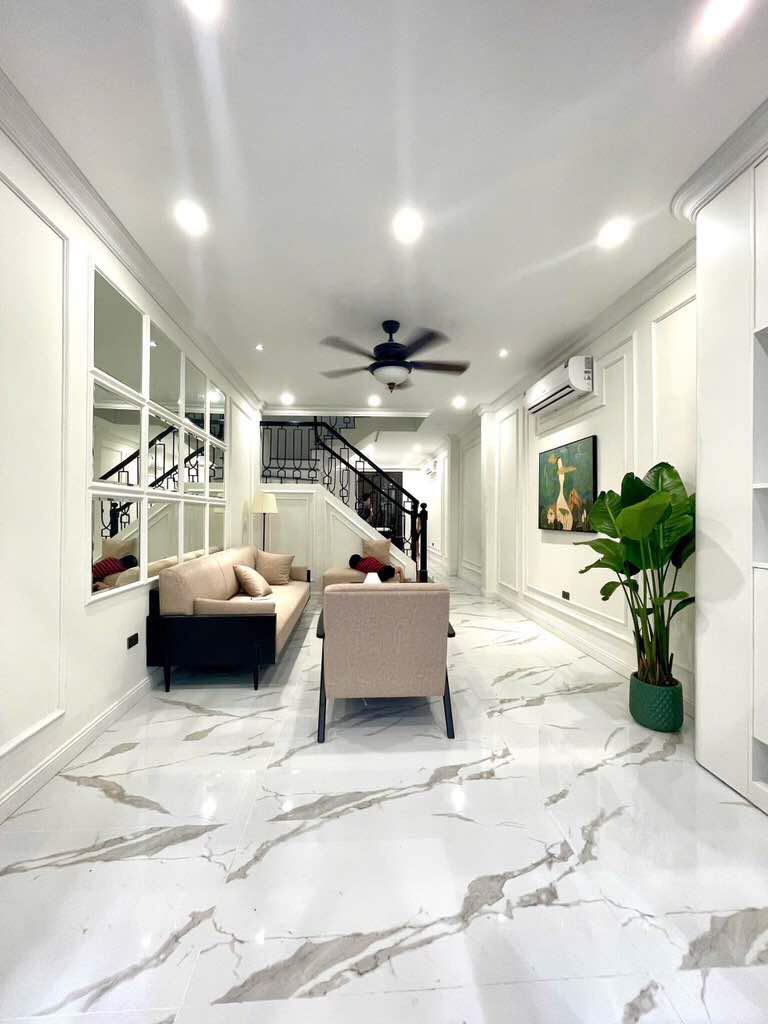 Bán nhà lô góc 3 mặt thoáng Hào Nam