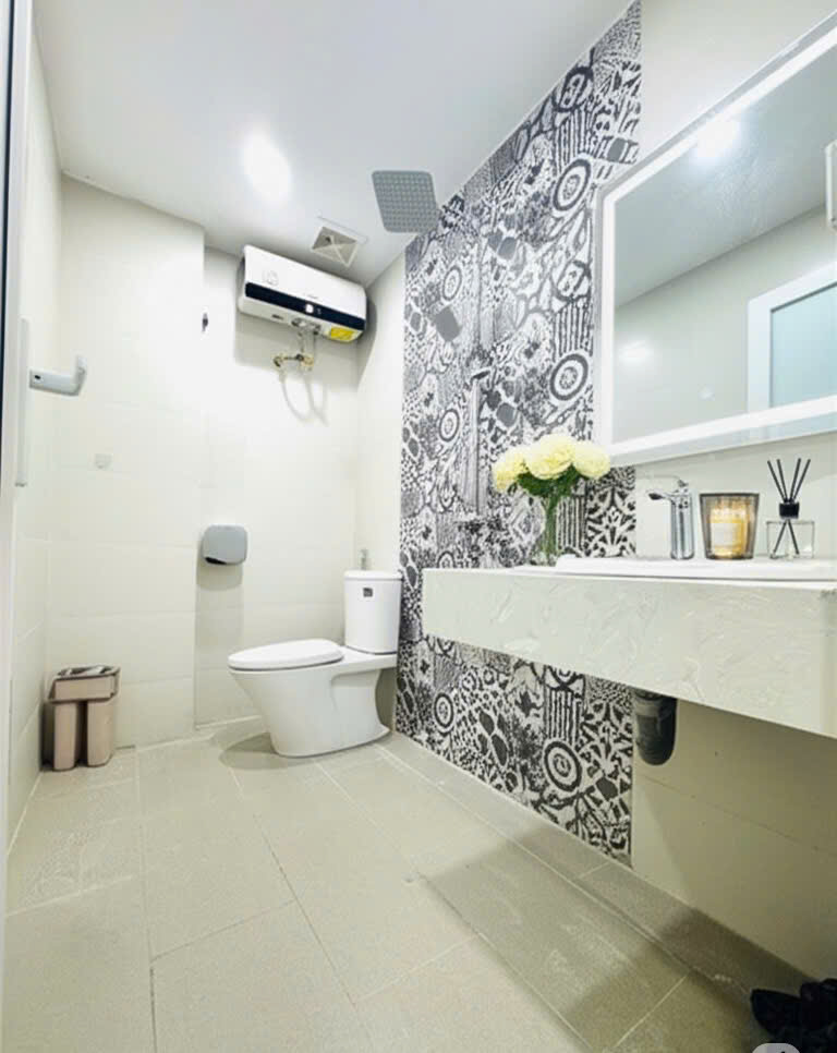 Chỉ: 7.66/Tỷ có ngay căn nhà 5T/2 mặt thoáng, ngõ 3G, 40m ra phố mới cải tạo CỰC nét. DT: 34m/2