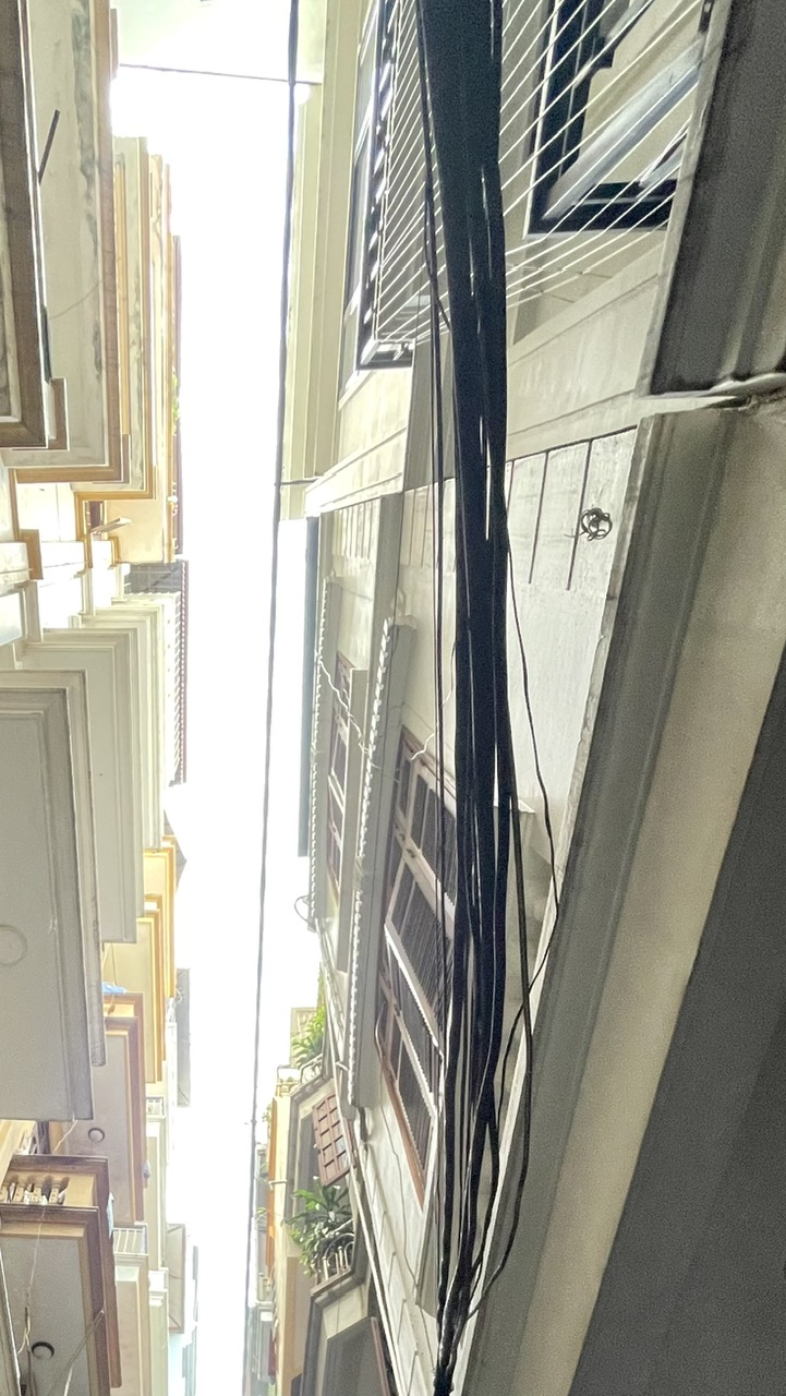 SIÊU PHẨM MẶT PHỐ HOÀNG QUỐC VIỆT DT 93/m2 Giá: 66Tỷ (2 Thoáng) NỞ HẬU