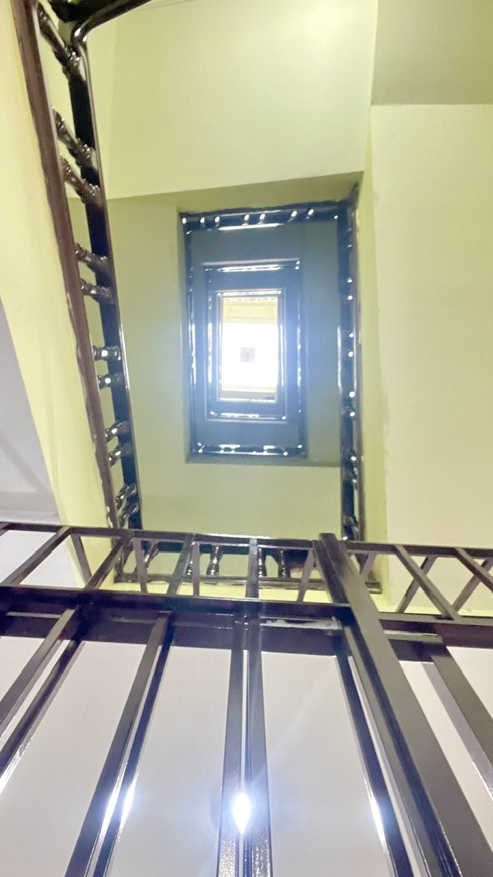 SIÊU PHẨM MẶT PHỐ HOÀNG QUỐC VIỆT DT 93/m2 Giá: 66Tỷ (2 Thoáng) NỞ HẬU