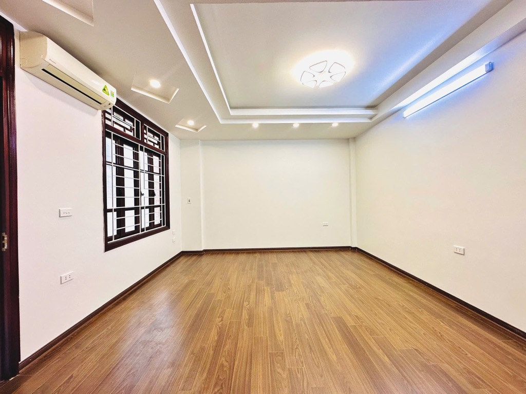 BÁN NHÀ PHỐ TRUNG KÍNH - CẦU GIẤY 8.6 TỶ DT 46M2