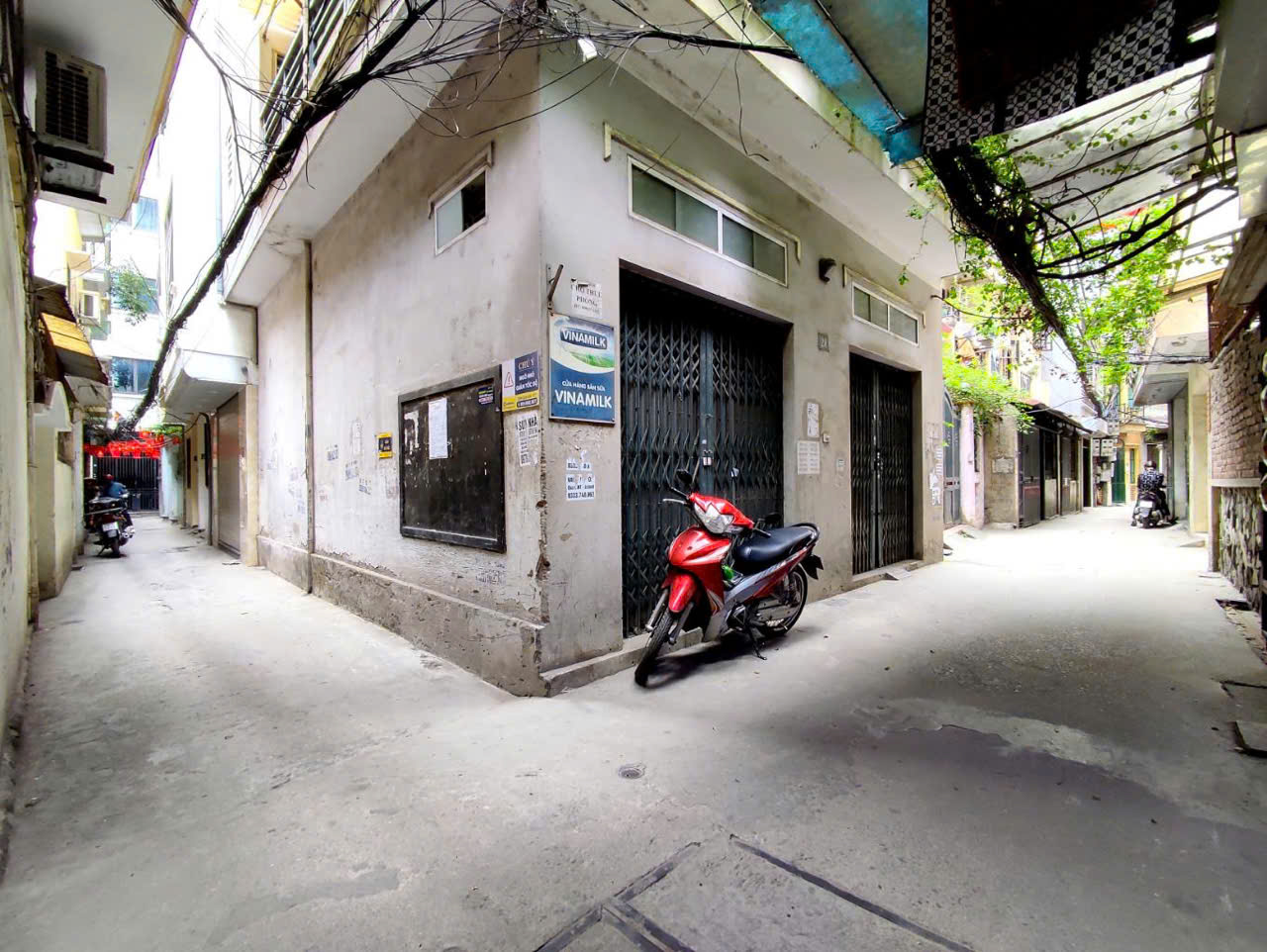 YÊN HÒA CẦU GIẤY 30M GIÁ 6.2 TỶ CHÍNH CHỦ XÂY NỞ HẬU 8CM