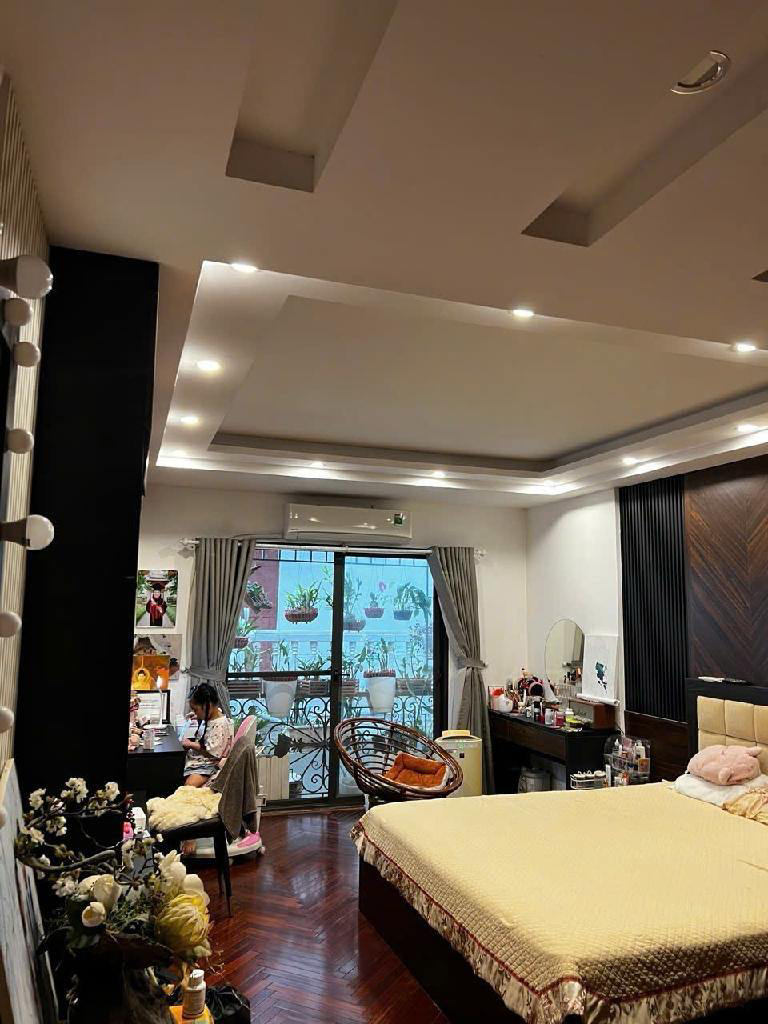 10 TỶ CHO 50M2 THANG MÁY PHỐ TRẦN DUY HƯNG TRUNG TÂM QUẬN CẦU GIẤY