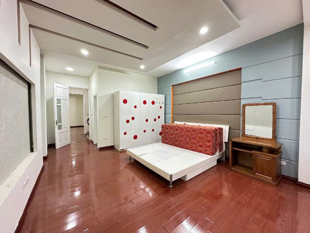 DƯƠNG QUẢNG HÀM 13.8TỶ 70M2 NHÀ DÂN XÂY KHUNG CỘT 7 TẦNG Ở NGAY