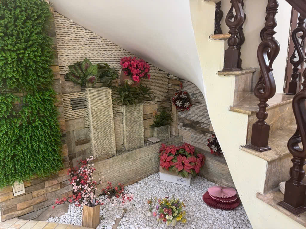 8.5 tỷ TRUNG TÂM CẦU GIẤY 40M2, 100M RA ĐƯỜNG LỚN, NGÕ THÔNG, MẶT TIỀN RỘNG, SỔ VUÔNG A4