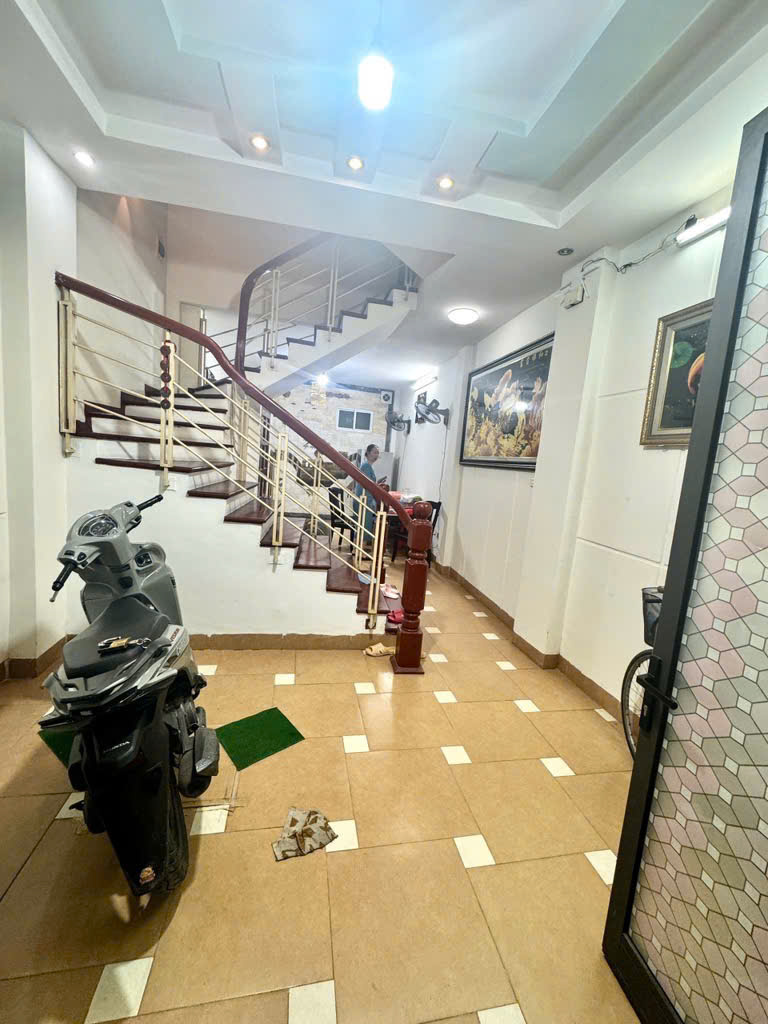 BÁN NHÀ ĐÀO TẤN CÁCH LOTTE 400M, PHÂN LÔ 5 TẦNG, 45M, GIÁ 7 TỶ, SỔ VUÔNG A4