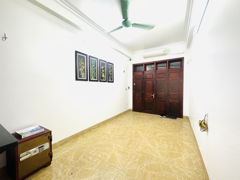 HIẾM CÓ KHÓ TÌM! NHÀ TRẦN THÁI TÔNG 35M2, 5 TẦNG, NỞ HẬU NHẸ CHỈ HƠN 6 TỶ!