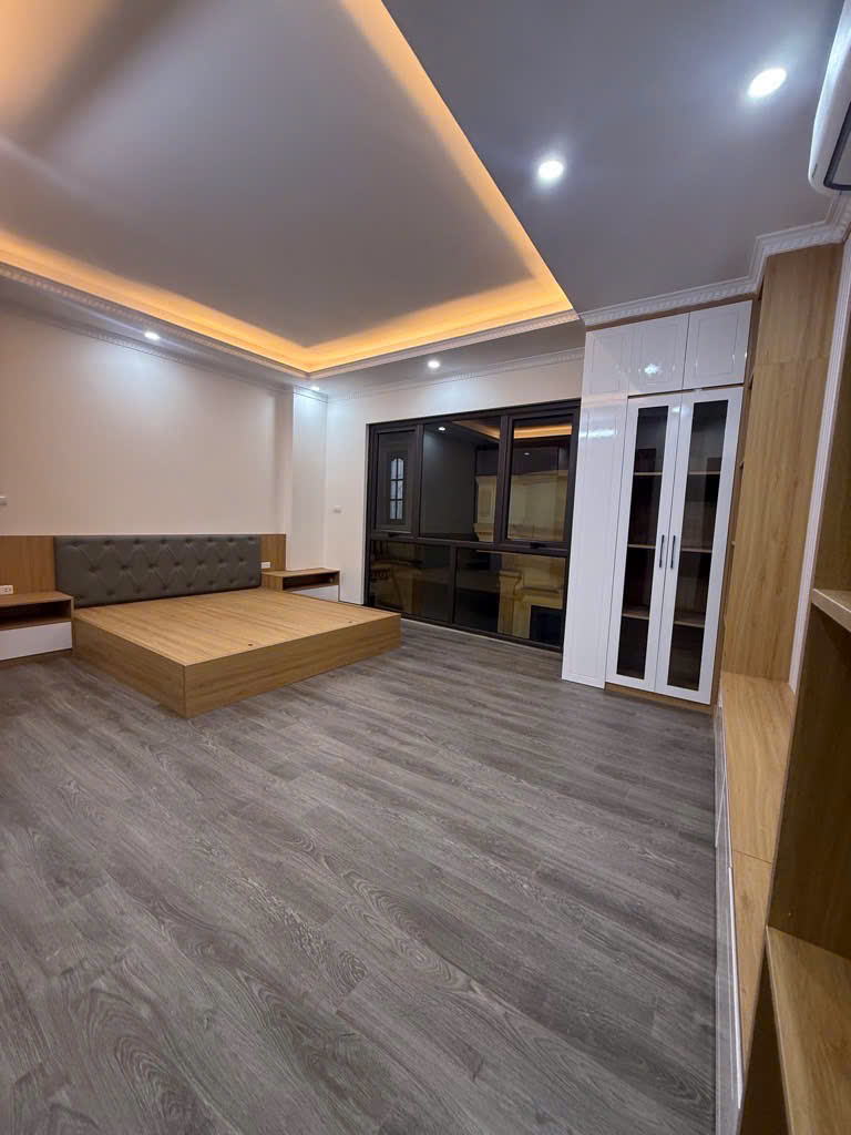 BÁN GẤP NHÀ RIÊNG NGUYỄN KHANG THÔNG CẦU GIẤY - 6 TẦNG MỚI KENG - CÁCH MẶT PHỐ CHỈ VÀI BƯỚC CHÂN!