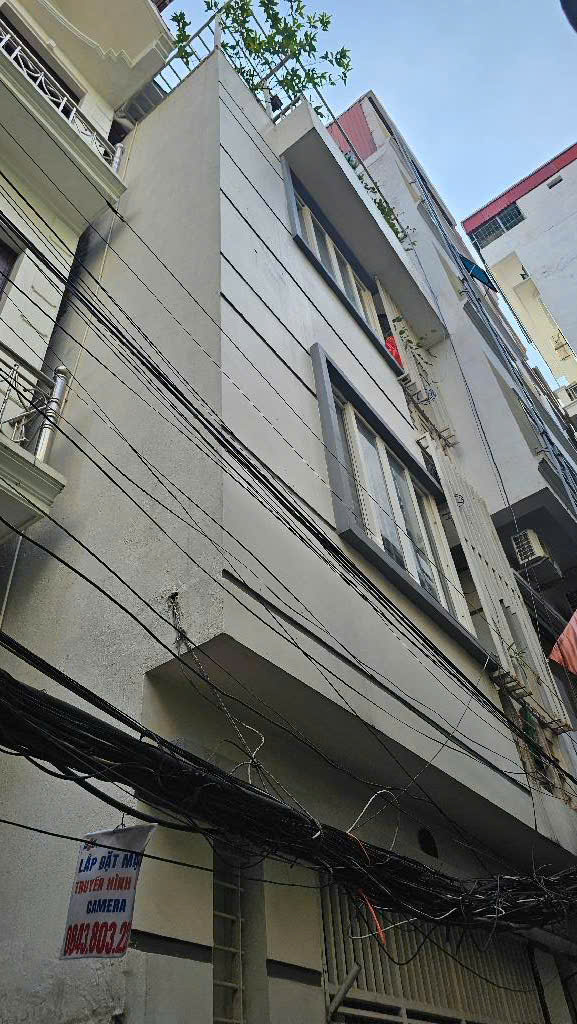 CẦU GIẤY - BÁN NHÀ GẦN TRƯỜNG TH FPT - 68M2 - NHỈNH 13 TỶ