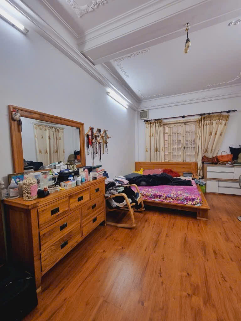 CẦU GIẤY - BÁN NHÀ GẦN TRƯỜNG TH FPT - 68M2 - NHỈNH 13 TỶ