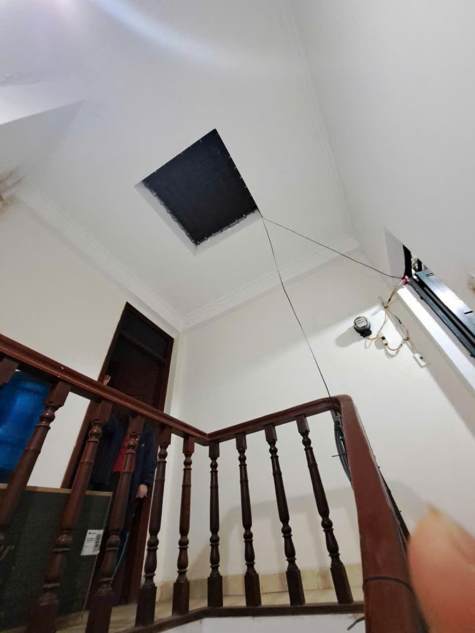 BÁN GẤP! NHÀ PHỐ TRẦN DUY HƯNG - 3 GÁC VÀO NHÀ - KINH DOANH SẦM UẤT - GIÁ GIẢM SÂU CHỈ CÒN 9 TỶ