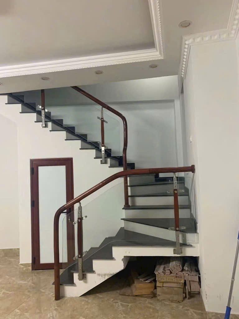 MẶT NGÕ 3M - GẦN PHỐ DỊCH VỌNG HẬU - DT 55M  - GIÁ 9 TỶ