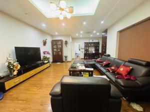 CHÍNH CHỦ NHỜ BÁN CĂN CHUNG CƯ VŨ PHẠM HÀM - 190M - 10.5TỶ - LÔ GÓC