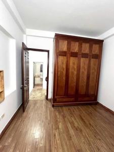 BÁN NHÀ HOA BẰNG TRUNG TÂM CẦU GIẤY DT 65M2 GIÁ 8.5TỶ