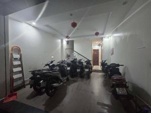 Bán CHDV tại Quan Hoa, Cầu Giấy, Hà Nội 12.9 tỷ, 60m2, PCCC đầy đủ, VF3 tận cổng, Thang Máy Vù