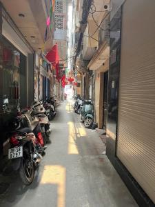 BÁN NHÀ ĐƯỜNG NGUYỄN KHÁNH TOÀN CẦU GIẤY 38M2 GIÁ 7.5 TỶ