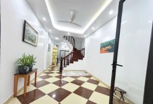 BÁN NHÀ MAI DỊCH HIẾM CÓ - DT 55M - XÂY MỚI 5 TẦNG - LÔ GÓC 2 THOÁNG - GIÁ 11.8 TỶ