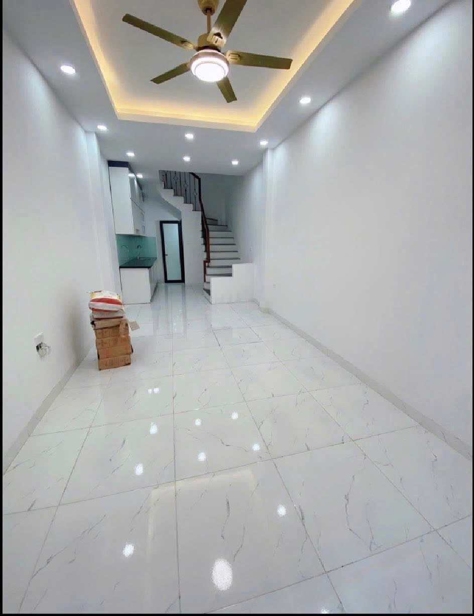 BÁN NHANH NHÀ QUANG TIẾN . 30M2 . GIÁ 6 TỶ