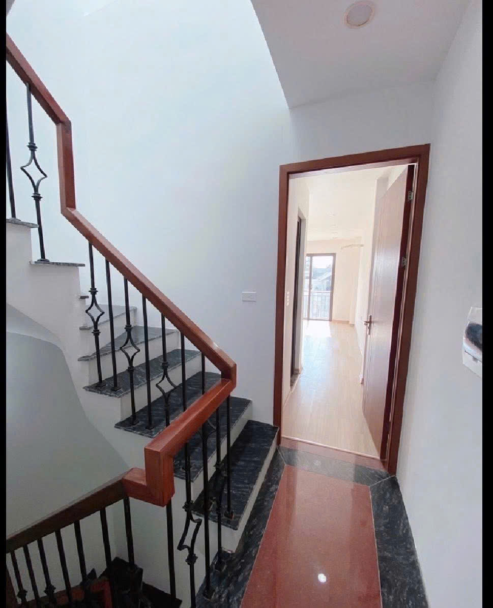 BÁN NHANH NHÀ QUANG TIẾN . 30M2 . GIÁ 6 TỶ