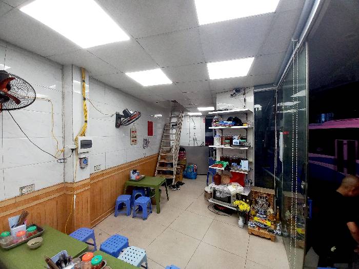 Cần bán gấp Nhà Lĩnh Nam Hoàng Mai , Dân Xây Chắc Chắn ,Gần Phố, Chỉ hơn 4tỷ