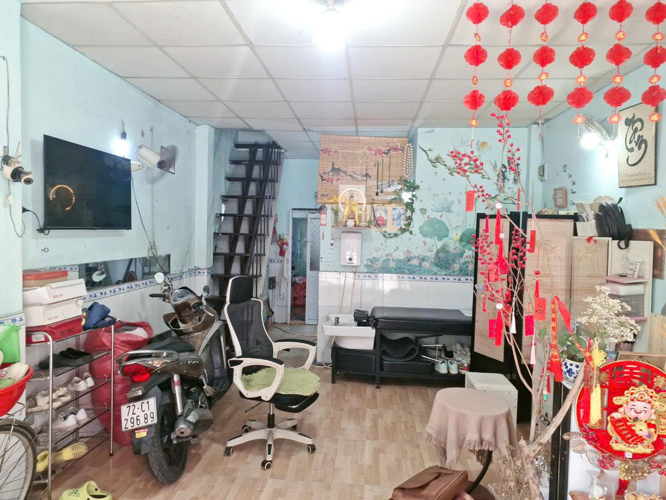 NHÀ QUẬN 7 DIỆN TÍCH KHỦNG CÓ DÒNG TIỀN CHO THUÊ