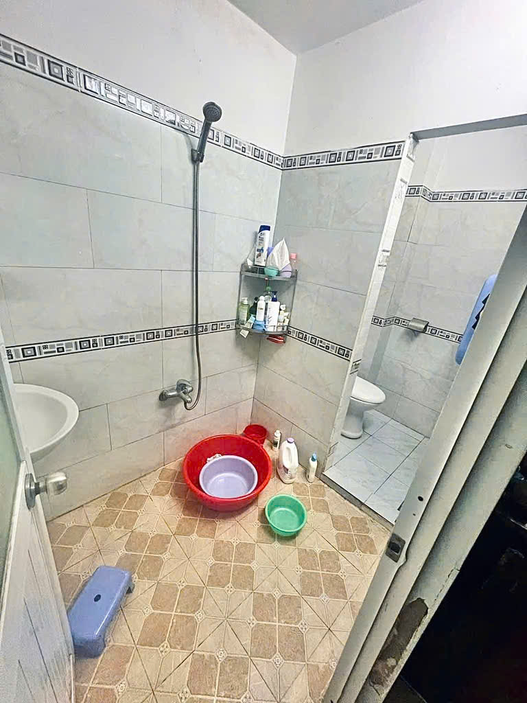 BÁN NHÀ HẺM XE HƠI - NGAY QUANG TRUNG- GẦN EMAT PHAN HUY ÍCH- 50M2 -CHỈ 5X TỶ