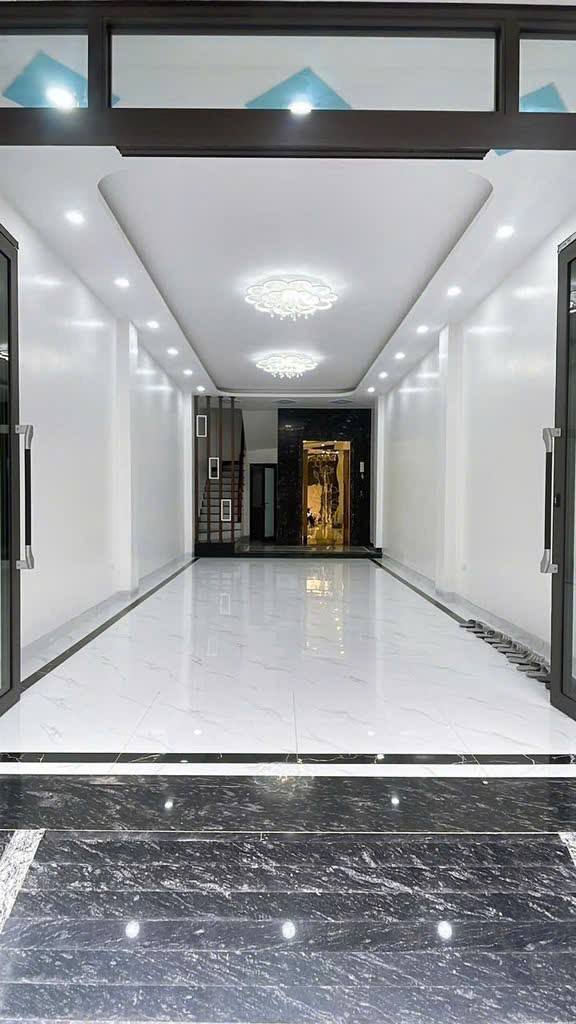 PHÂN LÔ VIP KIẾN HƯNG - HÀ ĐÔNG 60M - MT5M 7 TẦNG THANG MÁY CHỈ NHỈNH 14 TỶ
