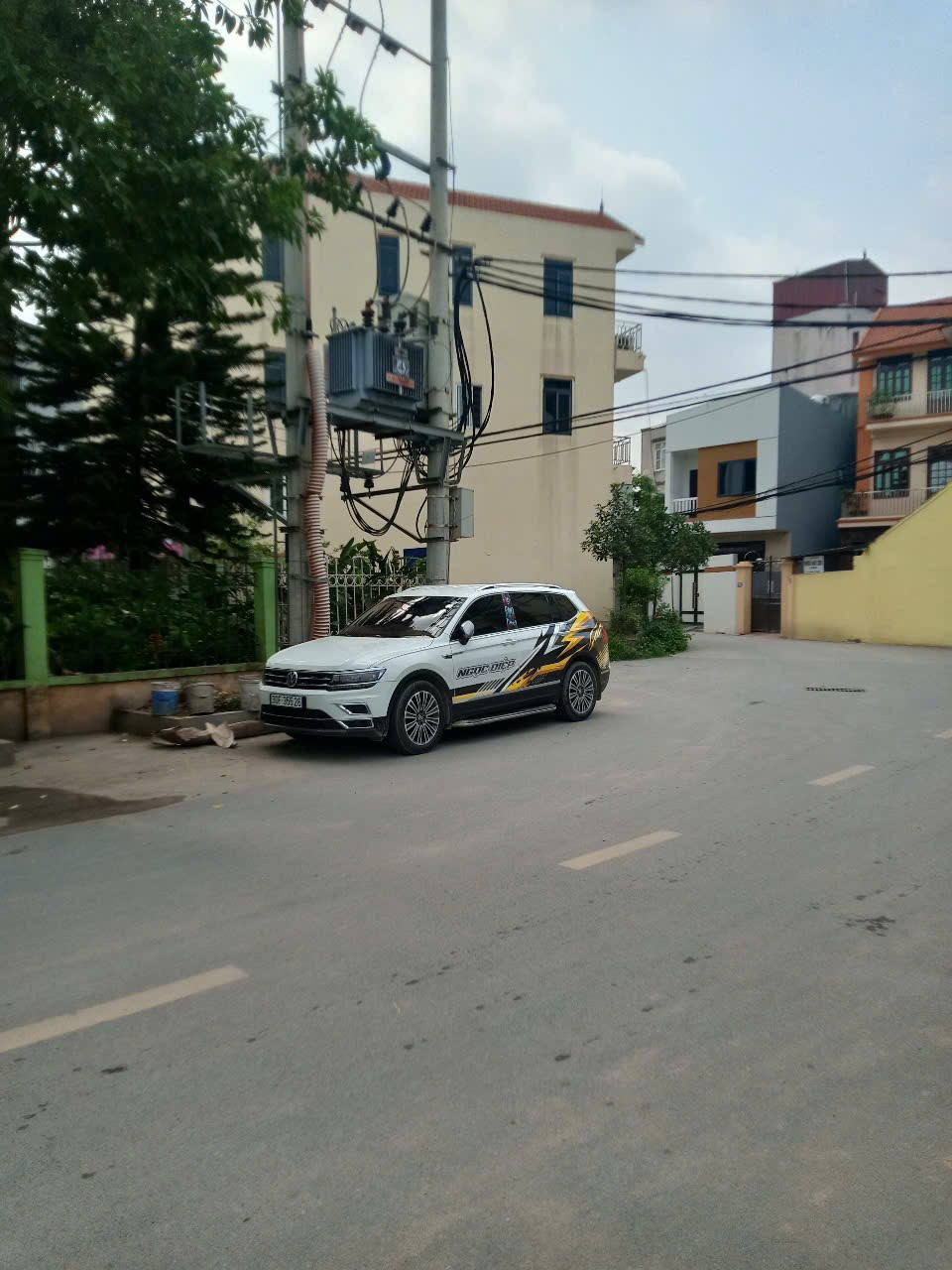 Tân Lập 42m2 - 4T , ôtô đỗ gần - 20m ra đường xe tải tránh nhau , chỉ 3,2 tỷ