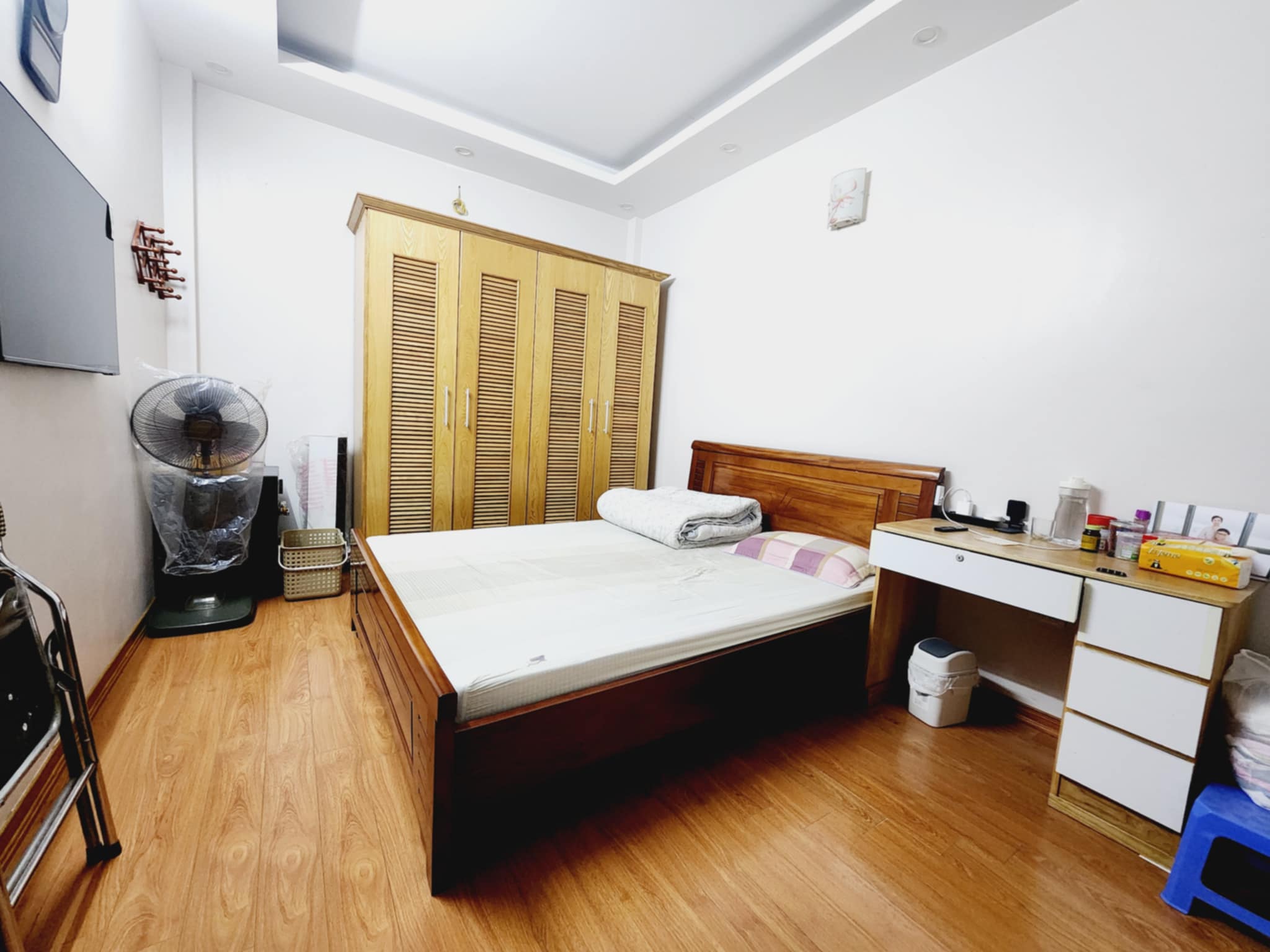 BÁN NHÀ ĐỘI CẤN 3 BƯỚC RA PHỐ 46m2 9 TỶ