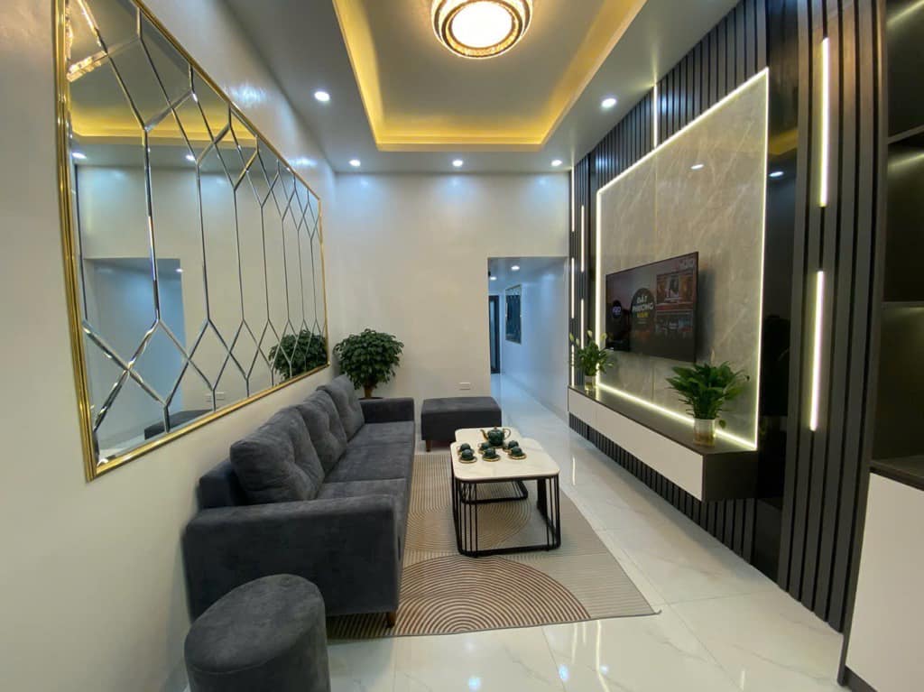 CỰC PHẨM CẦU GIẤY - 4 TẨNG - VỊ TRÍ CỰC ĐẸP - SỔ HỒNG VUÔNG VẮN