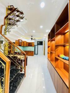 Siêu phẩm Đặng Văn Bi - P.Trường Thọ - Thủ Đức - NHÀ 4 TẦNG BTCT . Đường 8M - Oto Đỗ Ngày Đêm  chỉ 6.8 Tỷ