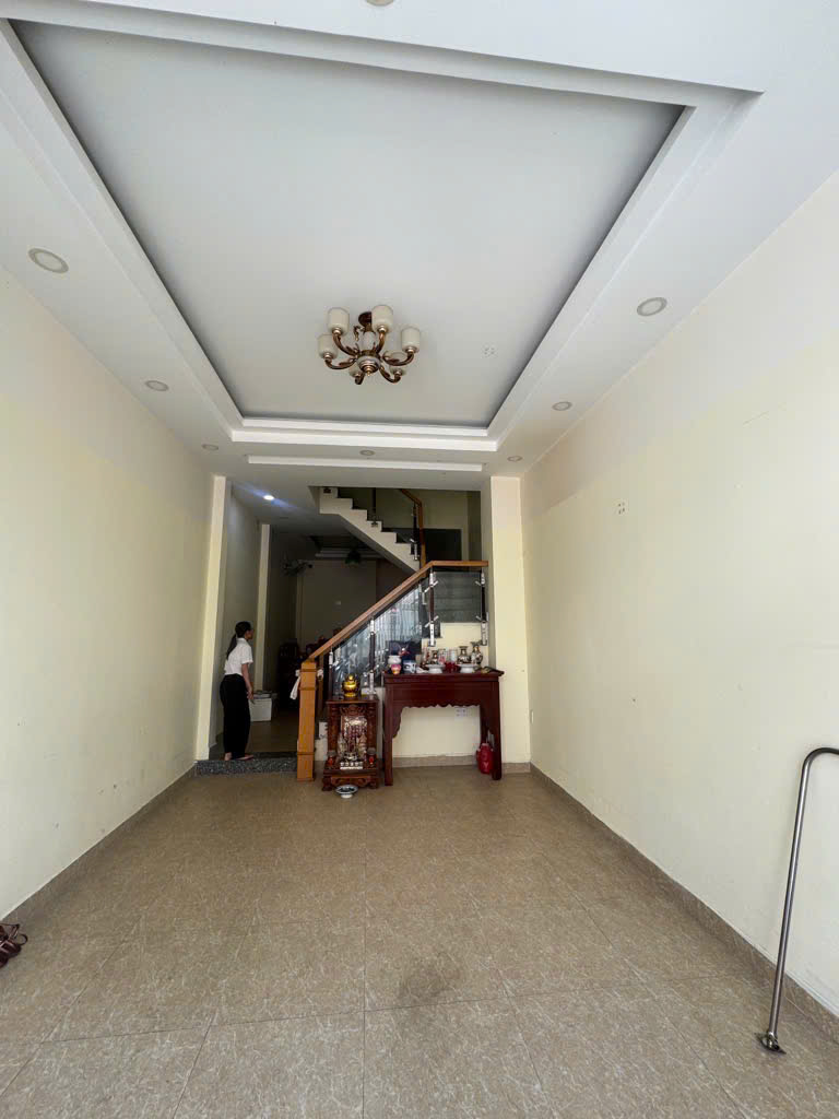 NHÀ 3 TẦNG OTO NGỦ TRONG NHÀ, GIÁP HOÀNG DIỆU 2 THỦ ĐỨC, 4PN, DT 65M, CHỈ 6 TỶ