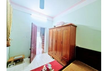 40m 3 Tầng Gần Phố Cách Ô  Tô 5m Ngọc Hồi 2,15 tỷ