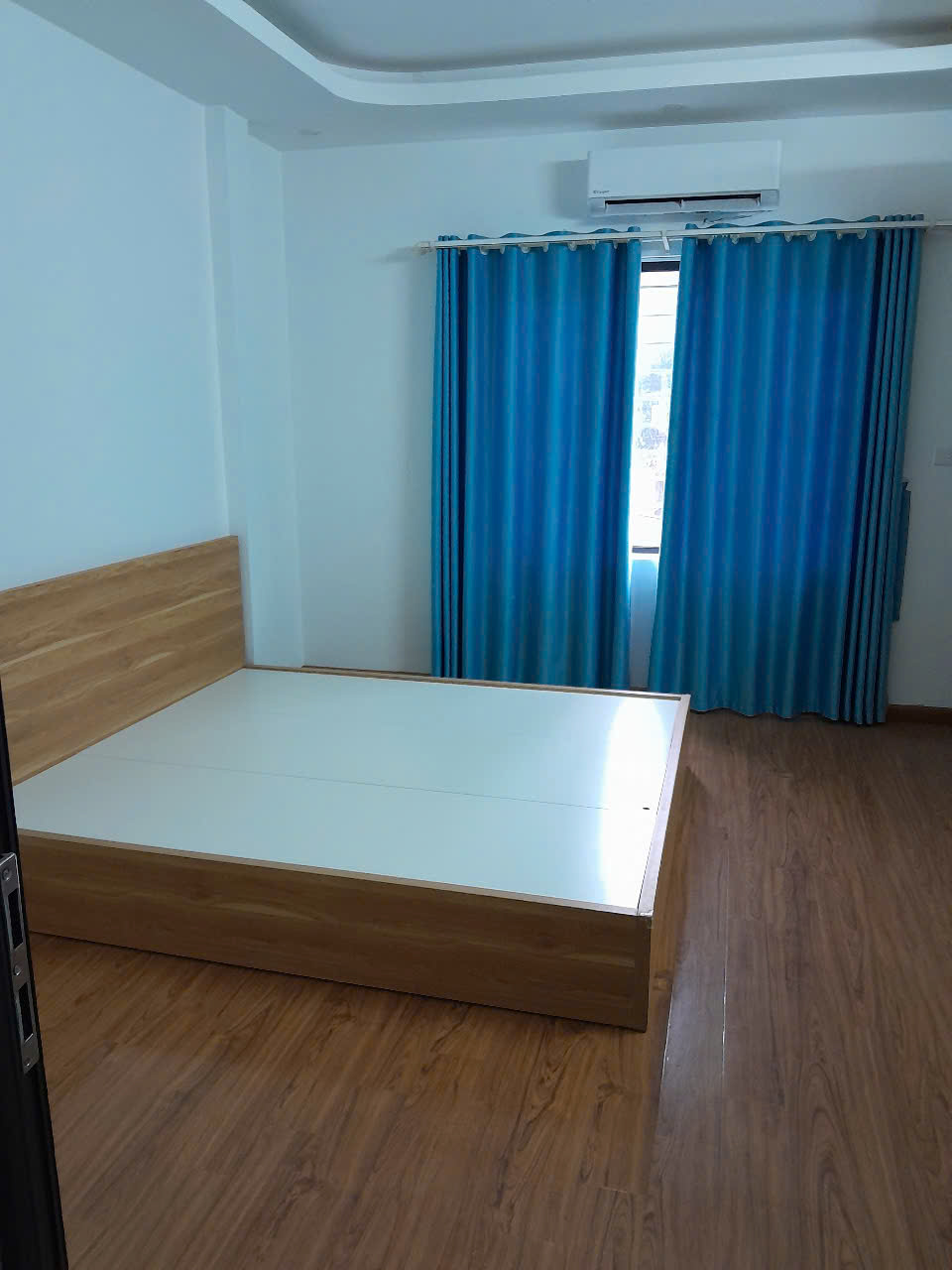 Hiếm_Cương Ngô_Tứ Hiệp 32m2 5 tầng nhỉnh 5tỷ