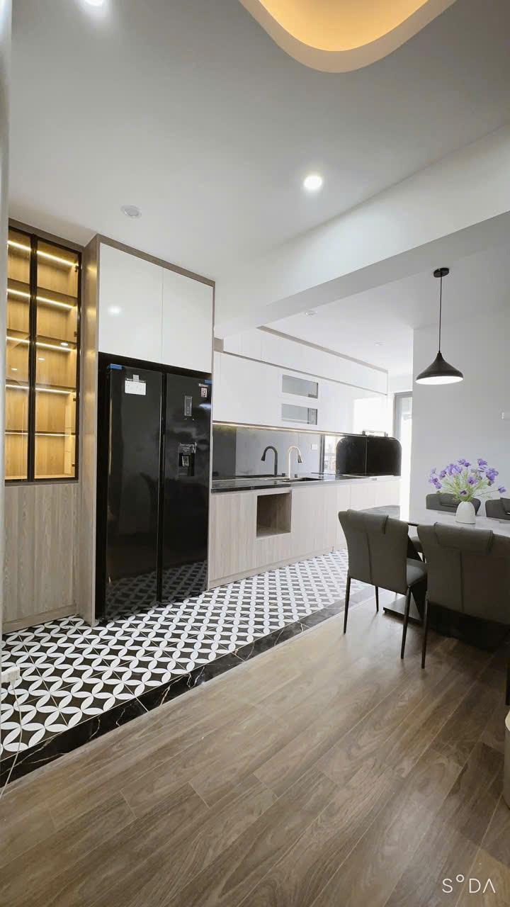 chính chủ cần bán căn hộ 81m2 3PN 2VS chỉ 4.x tỷ