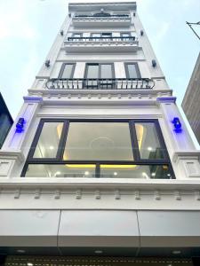 Cần bán căn nhà mới Gara Ô tô ngõ 298 Ngọc Hồi- cạnh Linh Đàm- Mặt ngõ thông