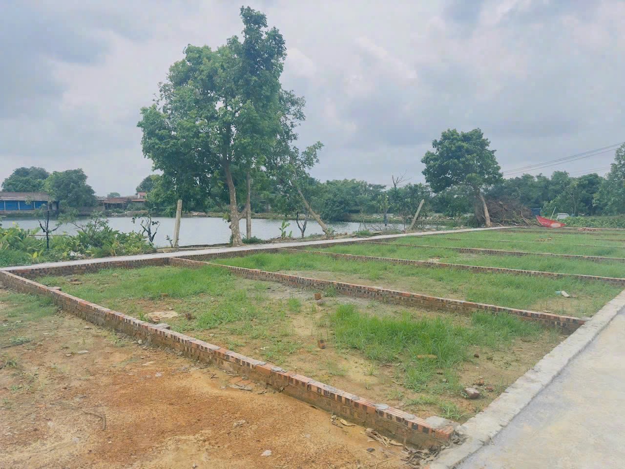 Bán đất nền chia lô 42.2m2 Cổ loa Đông Anh 2.5tỷ