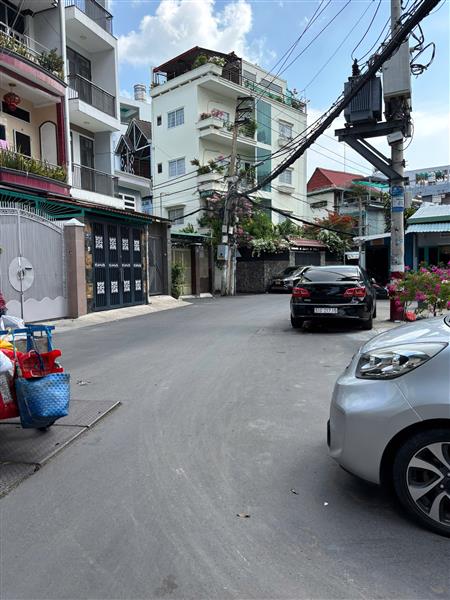 CHỦ GẤP BÁN ĐI NƯỚC NGOÀI - KHU VỰC VIP TÂN PHÚ - NHỈNH 7 TỶ